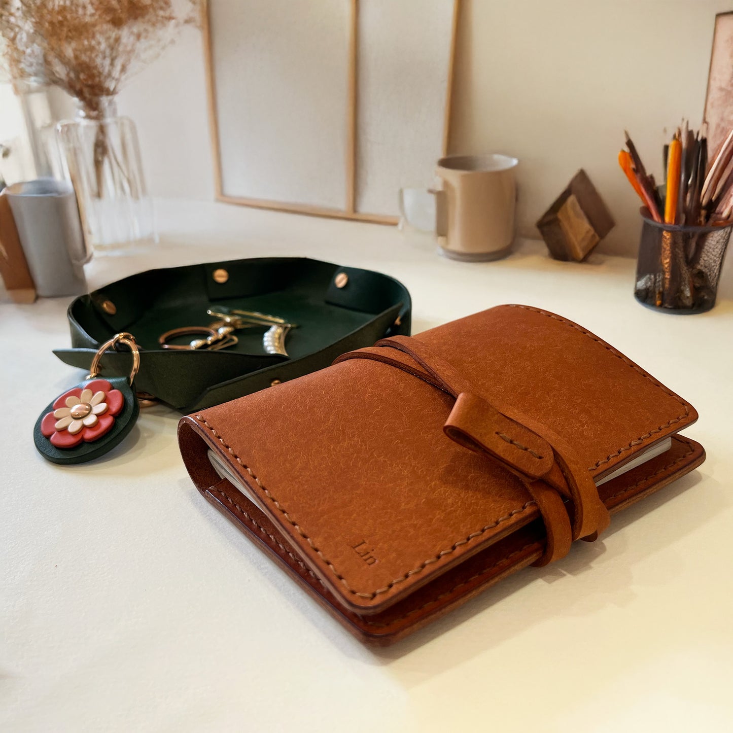 艾曼紐 皮革護照夾 Voyage系列 雅典學院棕