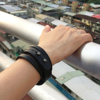 Angels 皮革手環 黑岩