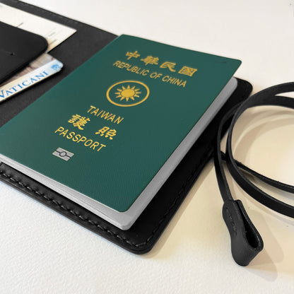 艾曼紐 皮革護照夾 石墨黑