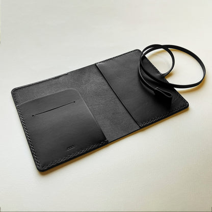 艾曼紐 皮革護照夾 石墨黑