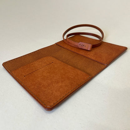 艾曼紐 皮革護照夾 Voyage系列 雅典學院棕