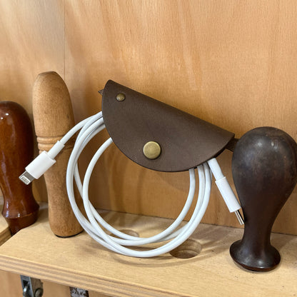 小飛鳥皮革集線器 /電線收納/捲線器