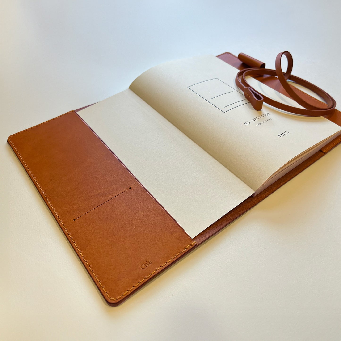 艾曼紐 A5 皮革筆記本封套 焦糖棕/可可色