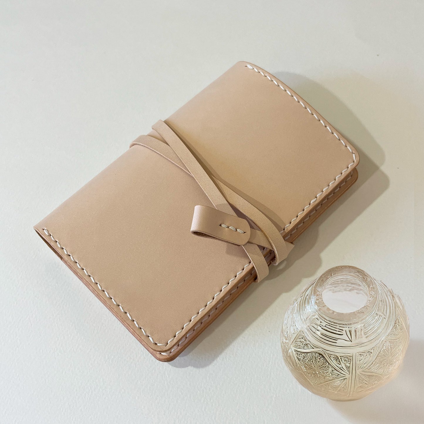 艾曼紐 A6 皮革筆記本封套 橡木白