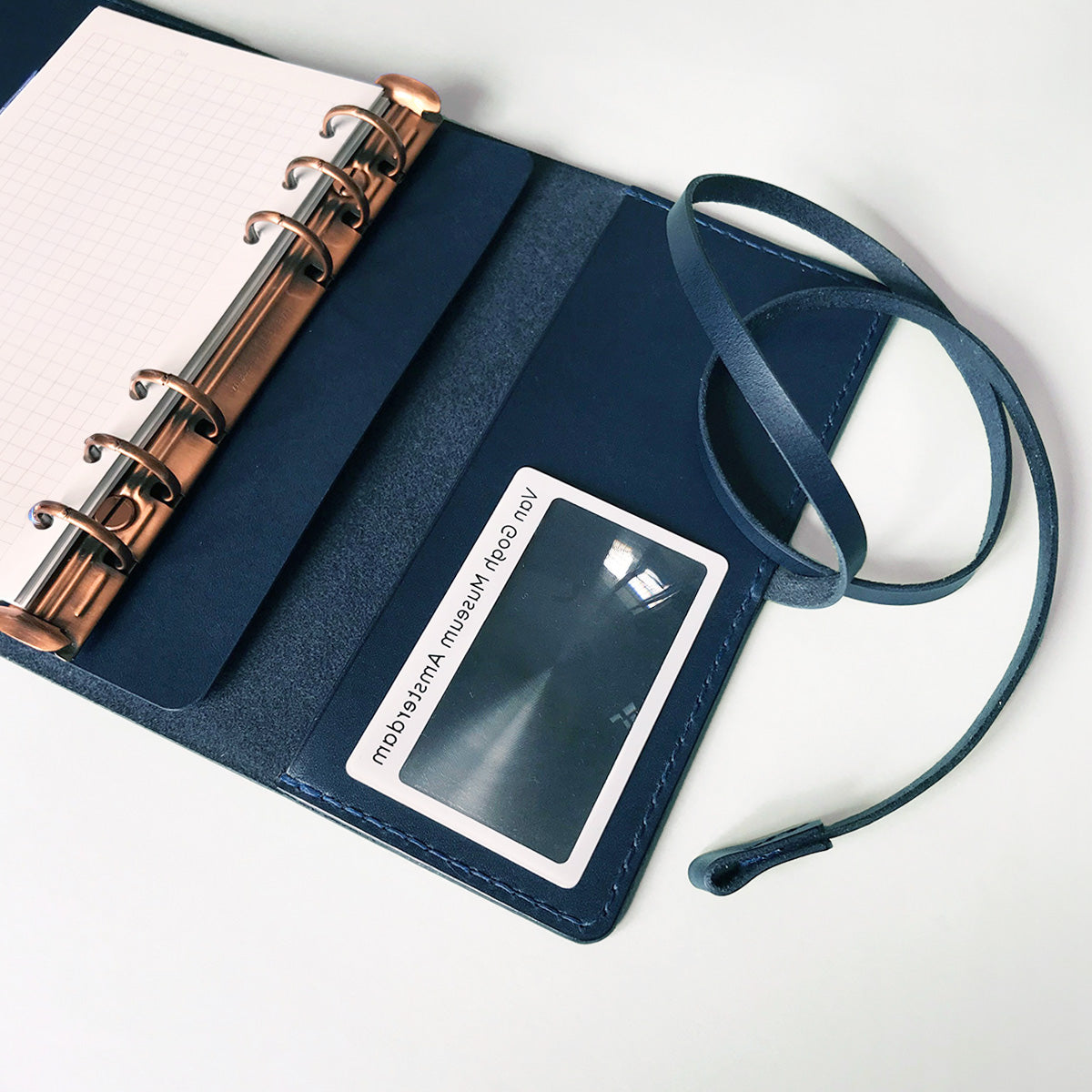 艾曼紐 A6 皮革六孔活頁筆記本封套 航海藍
