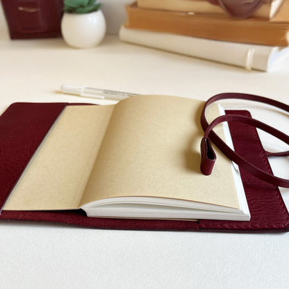 艾曼紐 A6 皮革筆記本封套 酒紅色