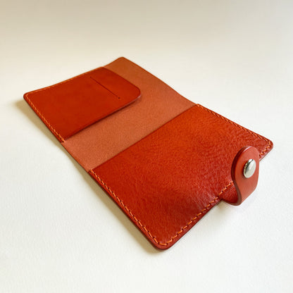 Accademia 皮革護照夾 珊瑚紅