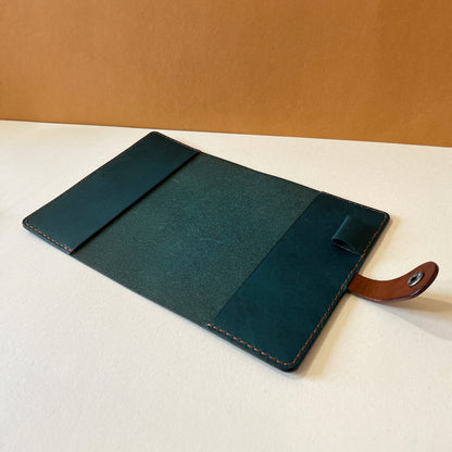 Accademia A6 皮革筆記本封套 森青色