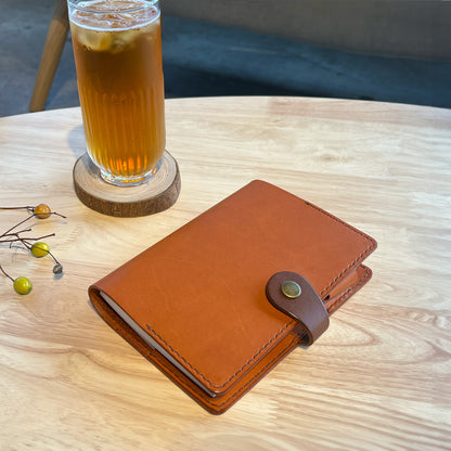 Accademia A6 皮革筆記本封套 橡木果實棕