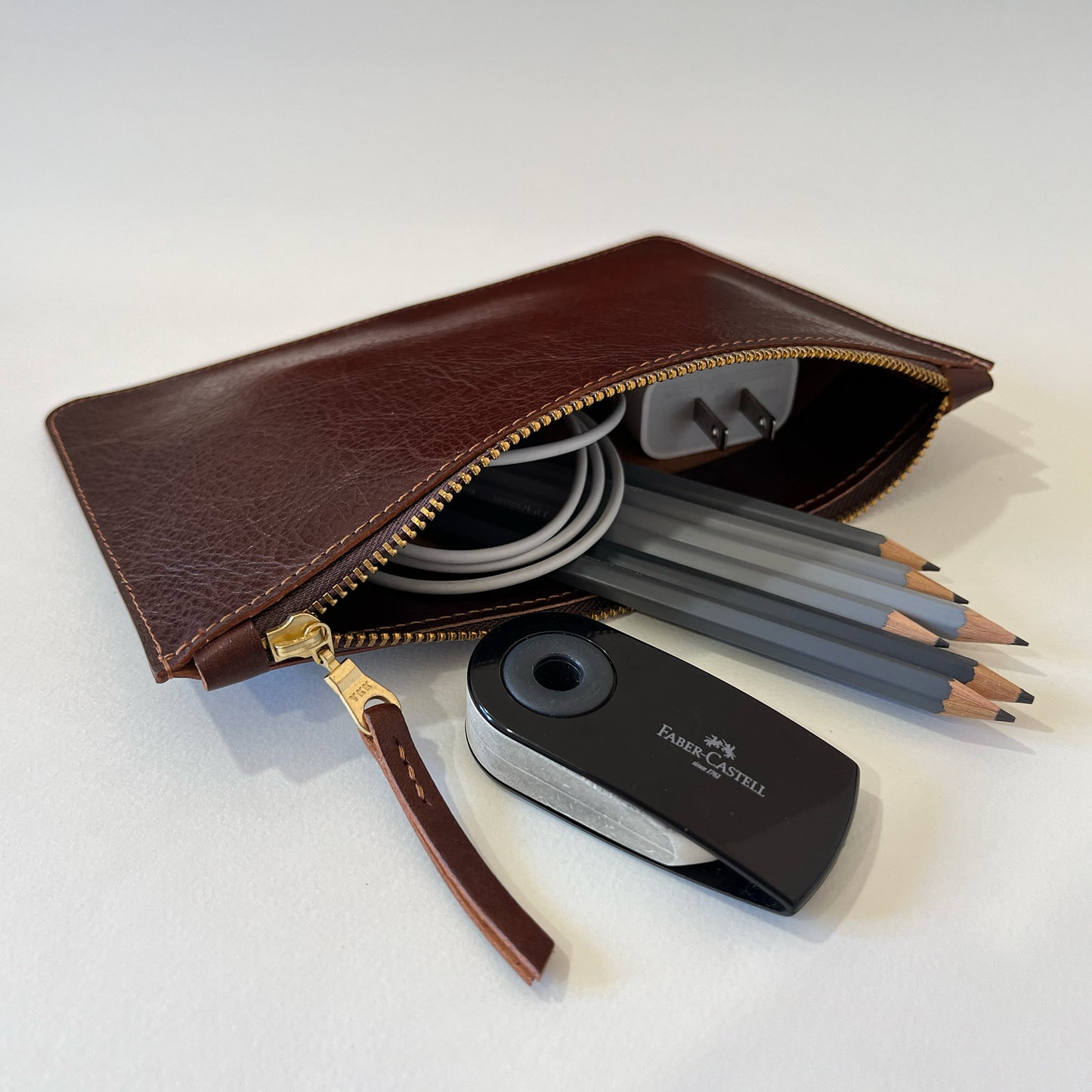 CARRY 皮革收納袋 / 皮革筆袋