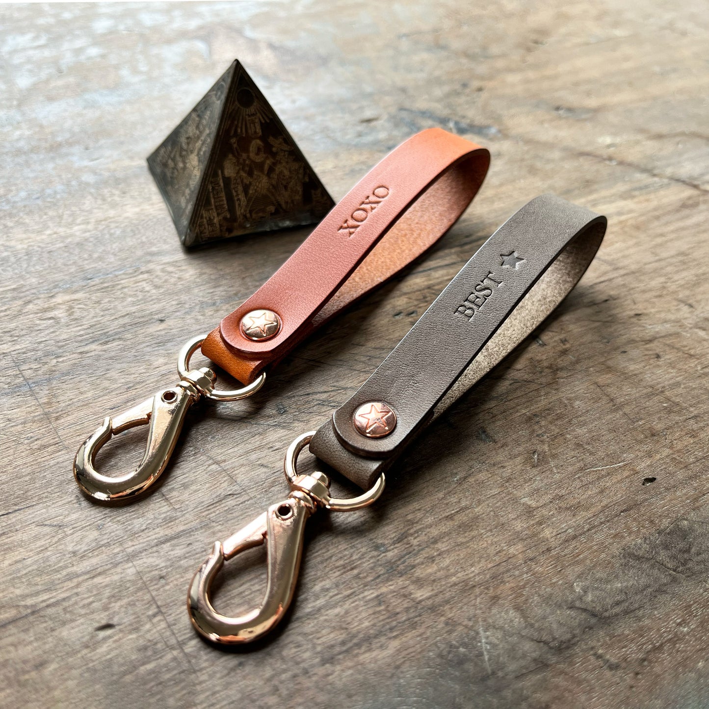 Florence 皮革鑰匙圈