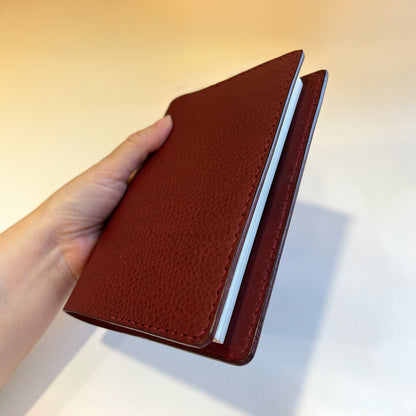 Journey A6 皮革筆記本封套 酒紅色