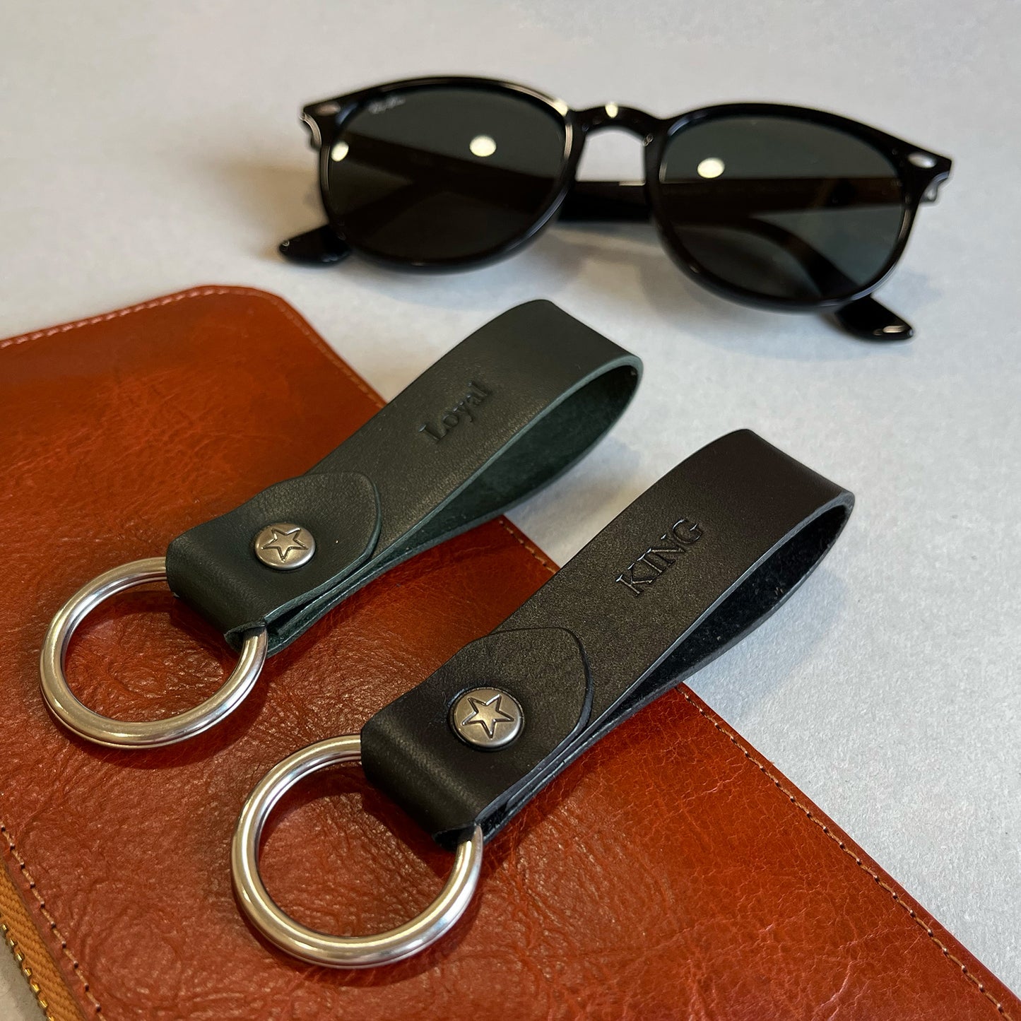 Kingsman 皮革鑰匙圈