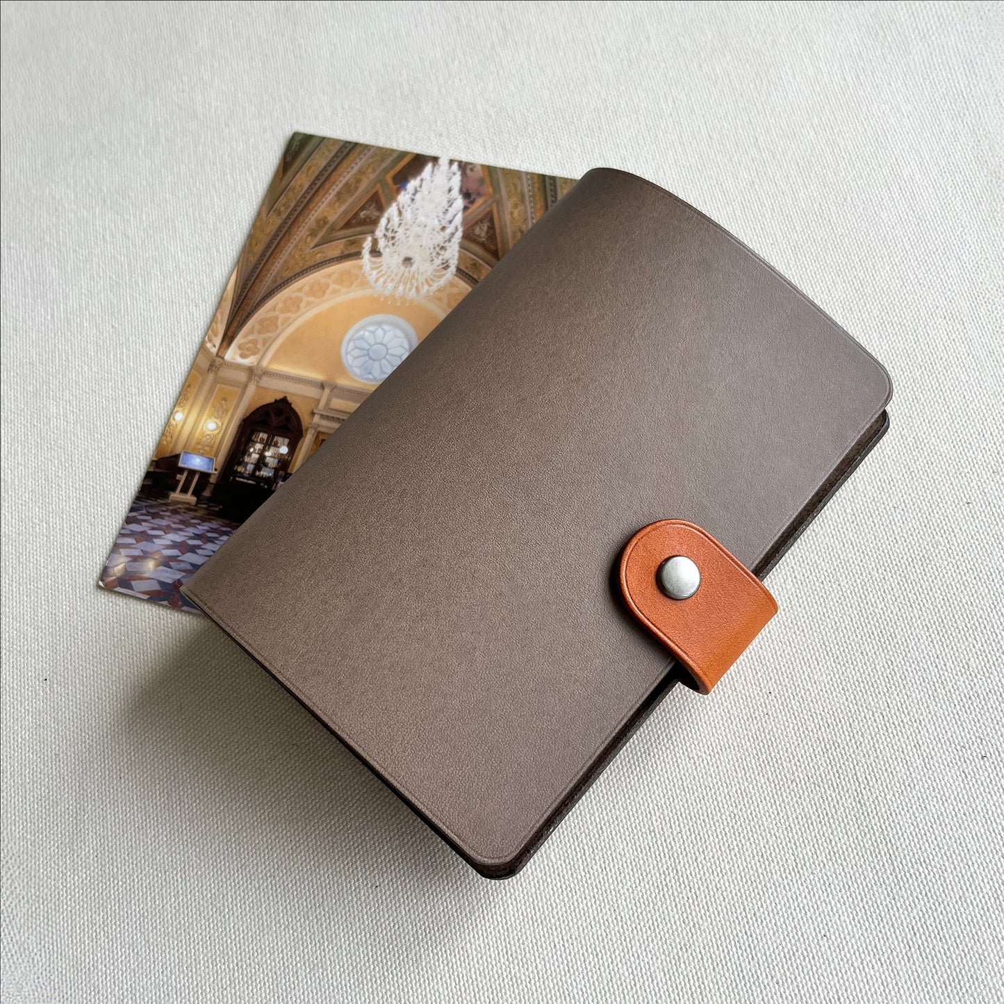 Kyoto A7 皮革六孔活頁筆記本封套  自然棕/岩灰色