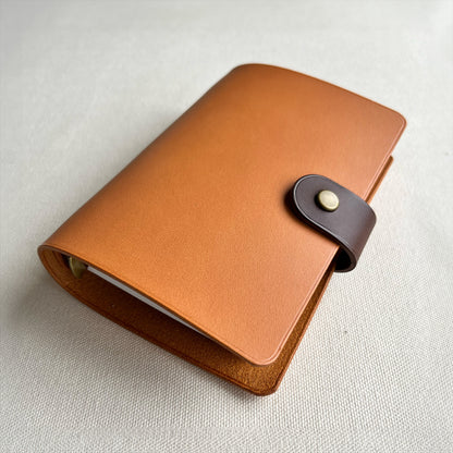 Kyoto A7 皮革六孔活頁筆記本封套  自然棕/岩灰色