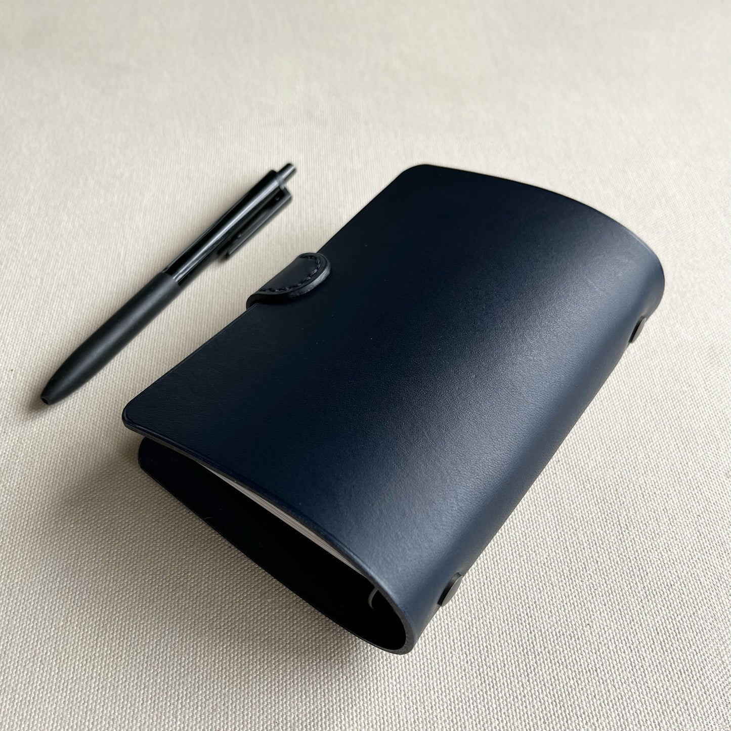 Kyoto A7 皮革六孔活頁筆記本封套 航海藍/石墨黑 /岩灰色/自然棕