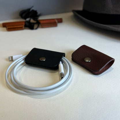 Reader 皮革集線器  Art 系列 /電線收納/植鞣革