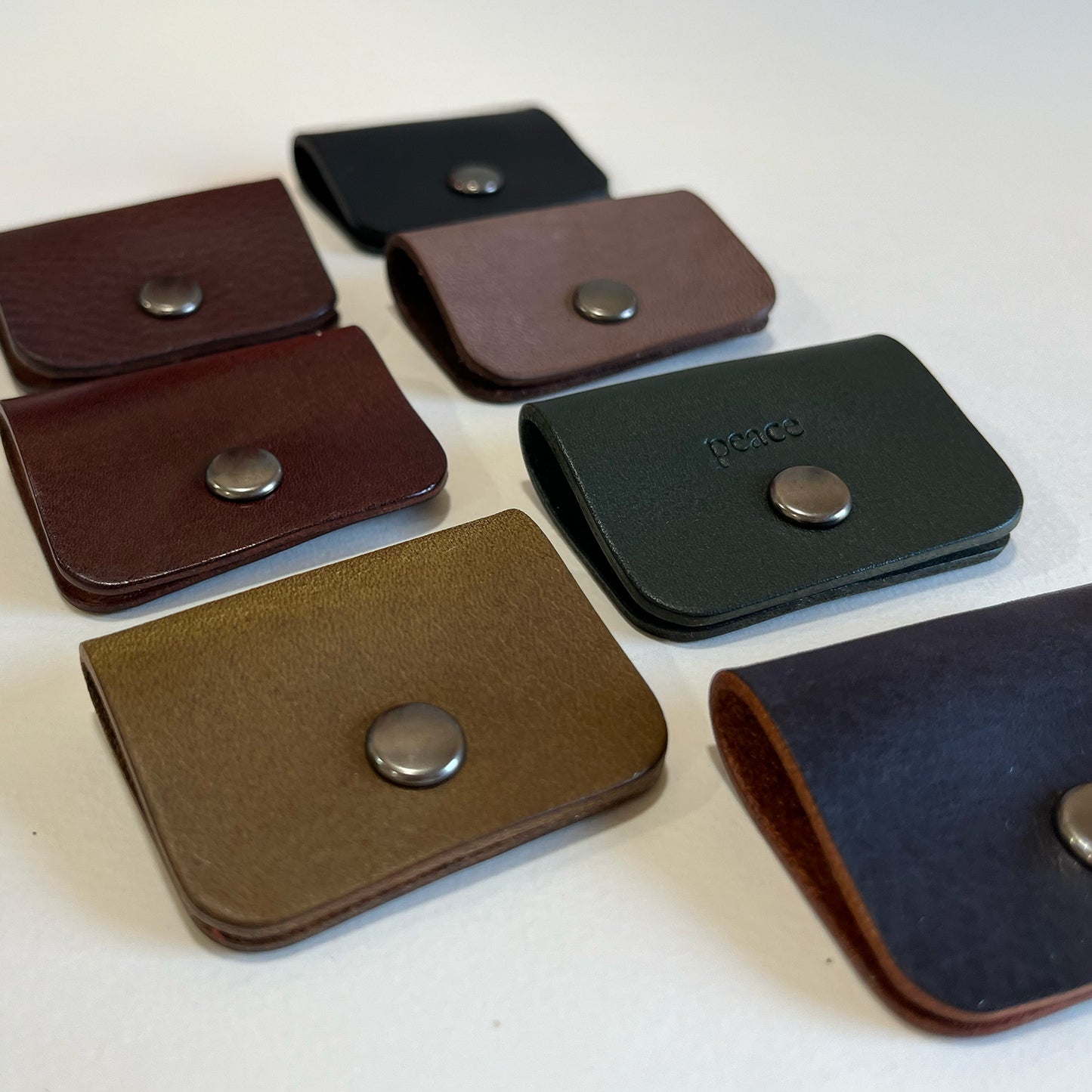 Reader 皮革集線器  Art 系列 /電線收納/植鞣革