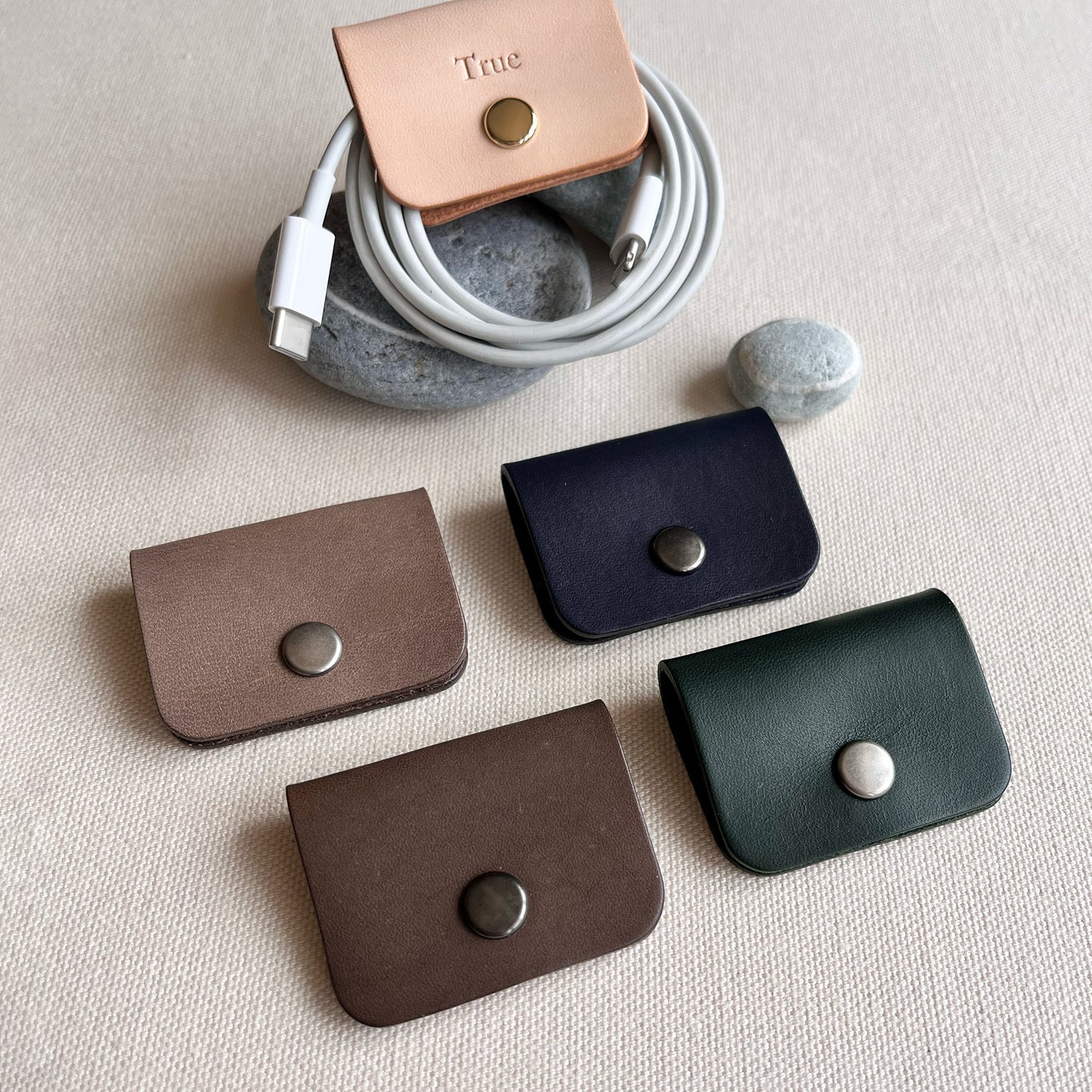 READER  皮革集線器/電線收納