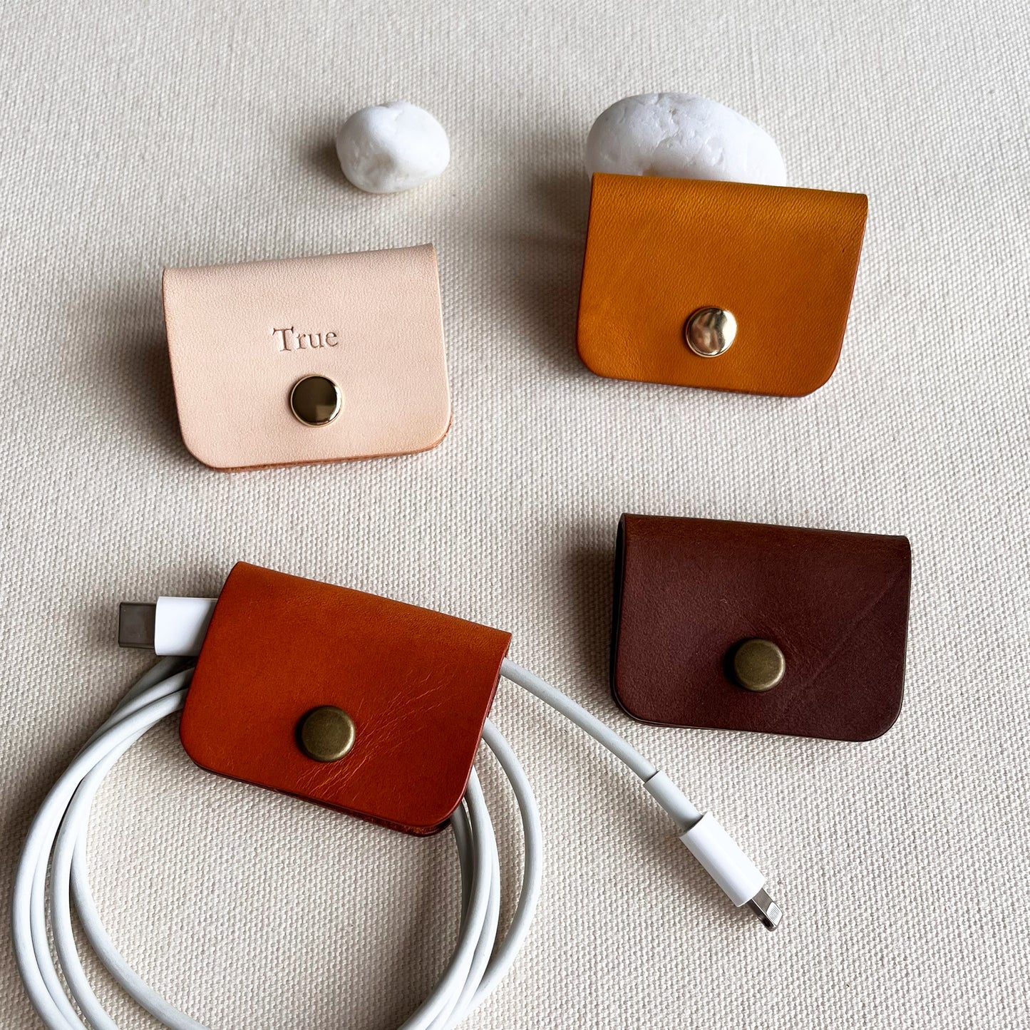 READER  皮革集線器/電線收納