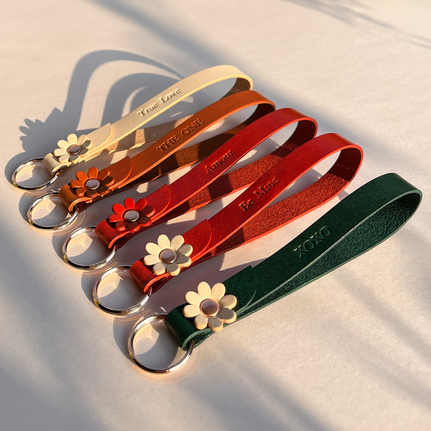 The One 皮革鑰匙圈