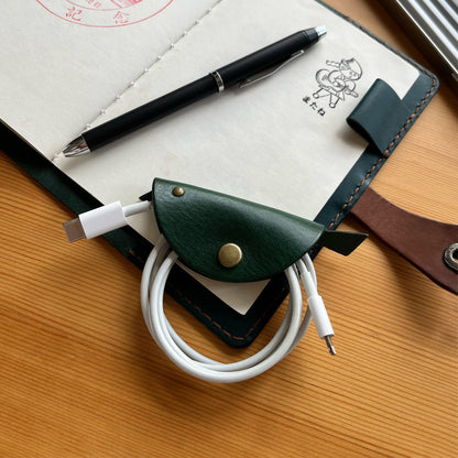 Uccelli 小飛鳥皮革集線器