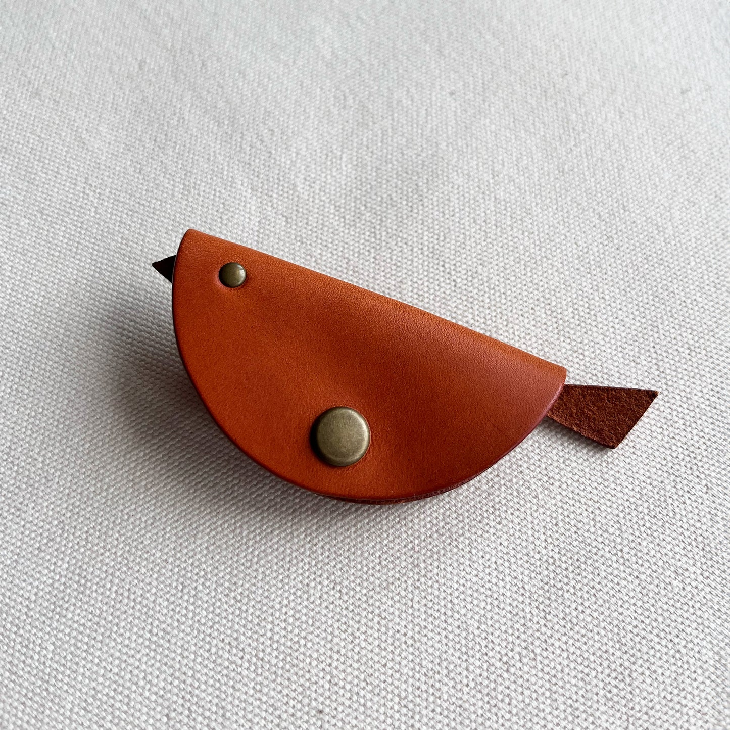 Uccelli 小飛鳥皮革集線器