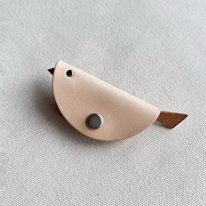 Uccelli 小飛鳥皮革集線器