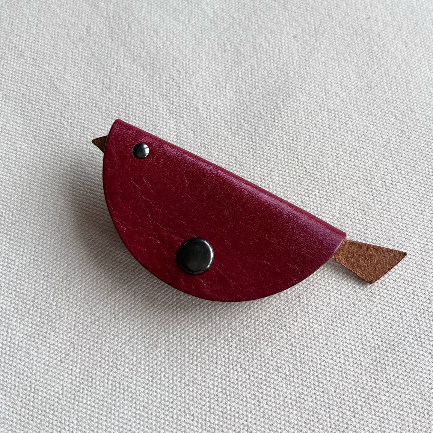 Uccelli 小飛鳥皮革集線器