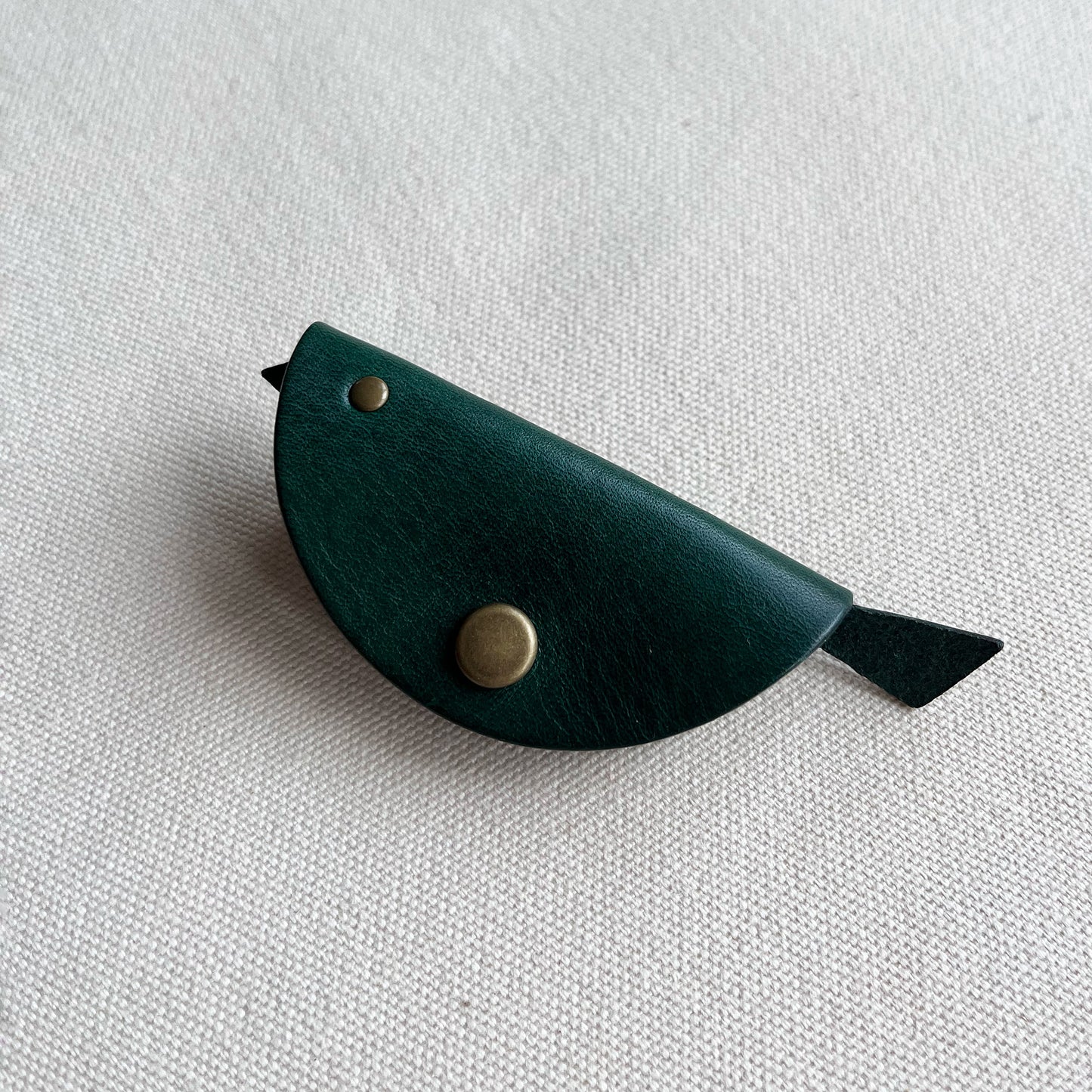 Uccelli 小飛鳥皮革集線器