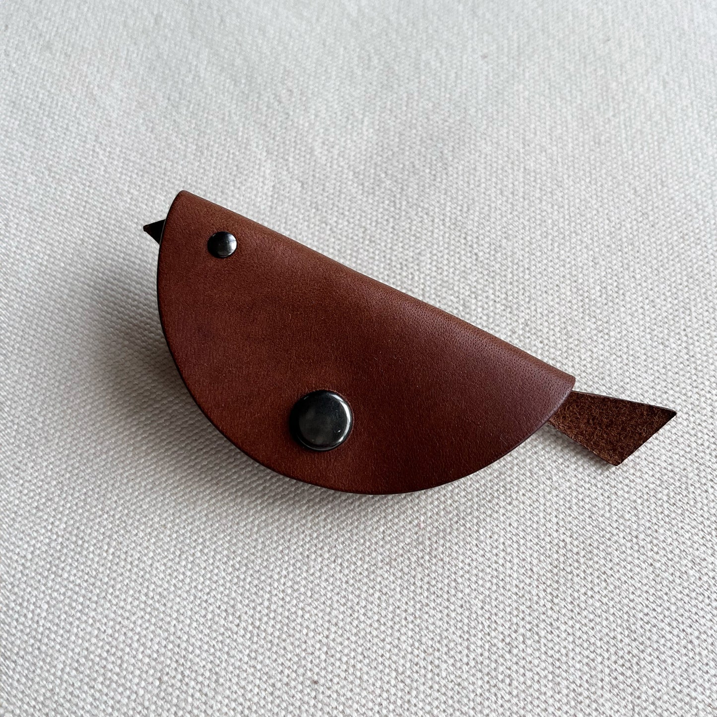 Uccelli 小飛鳥皮革集線器