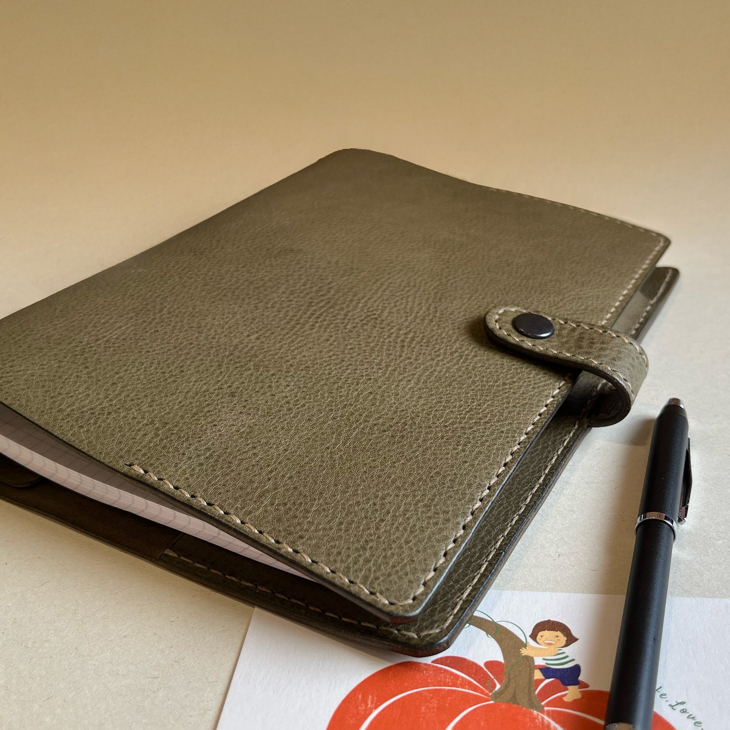 Urban A5 皮革六孔活頁筆記本|手帳  橄欖綠