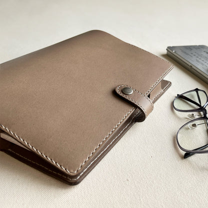 Urban A5 皮革六孔活頁筆記本|手帳 岩灰色